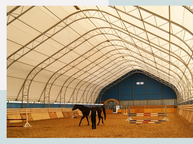 Строительство конных манежей в Балахне